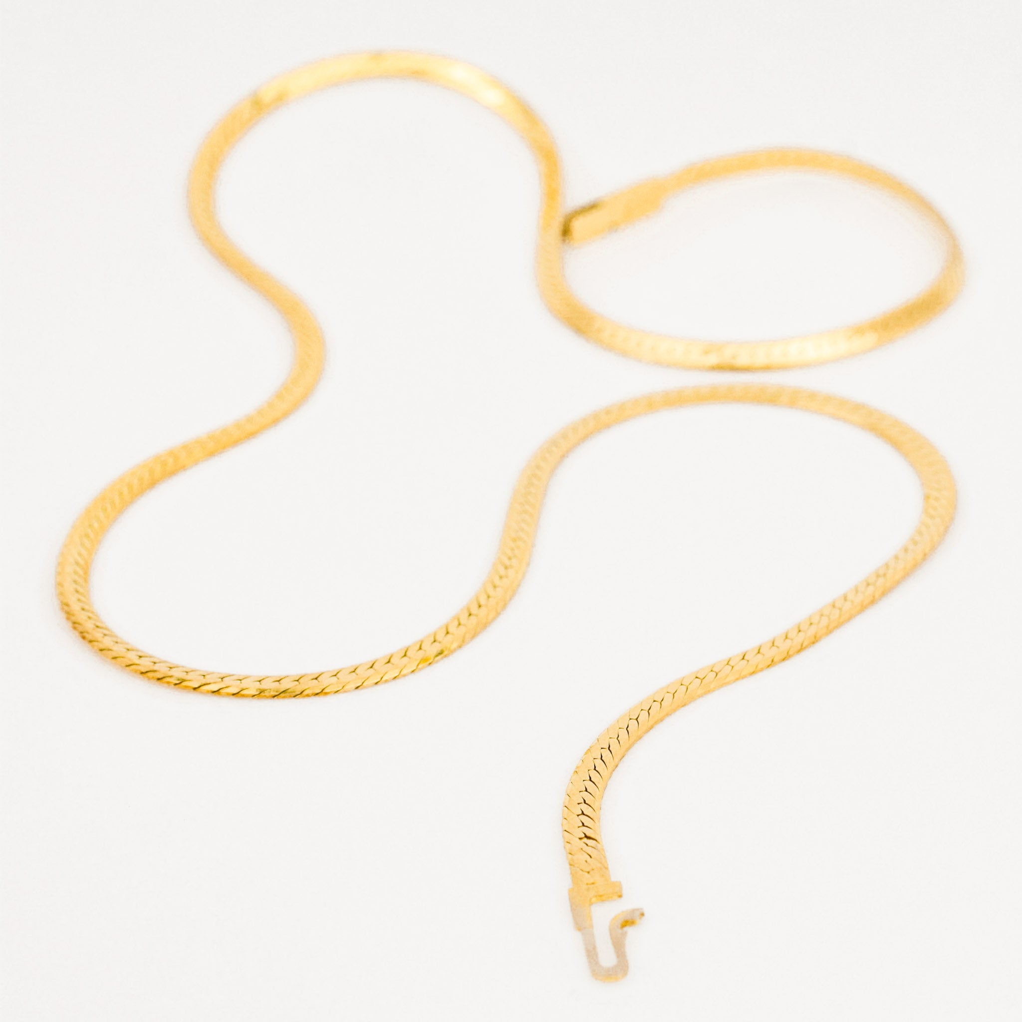 vintage gold 14k yellow herringbone necklace 