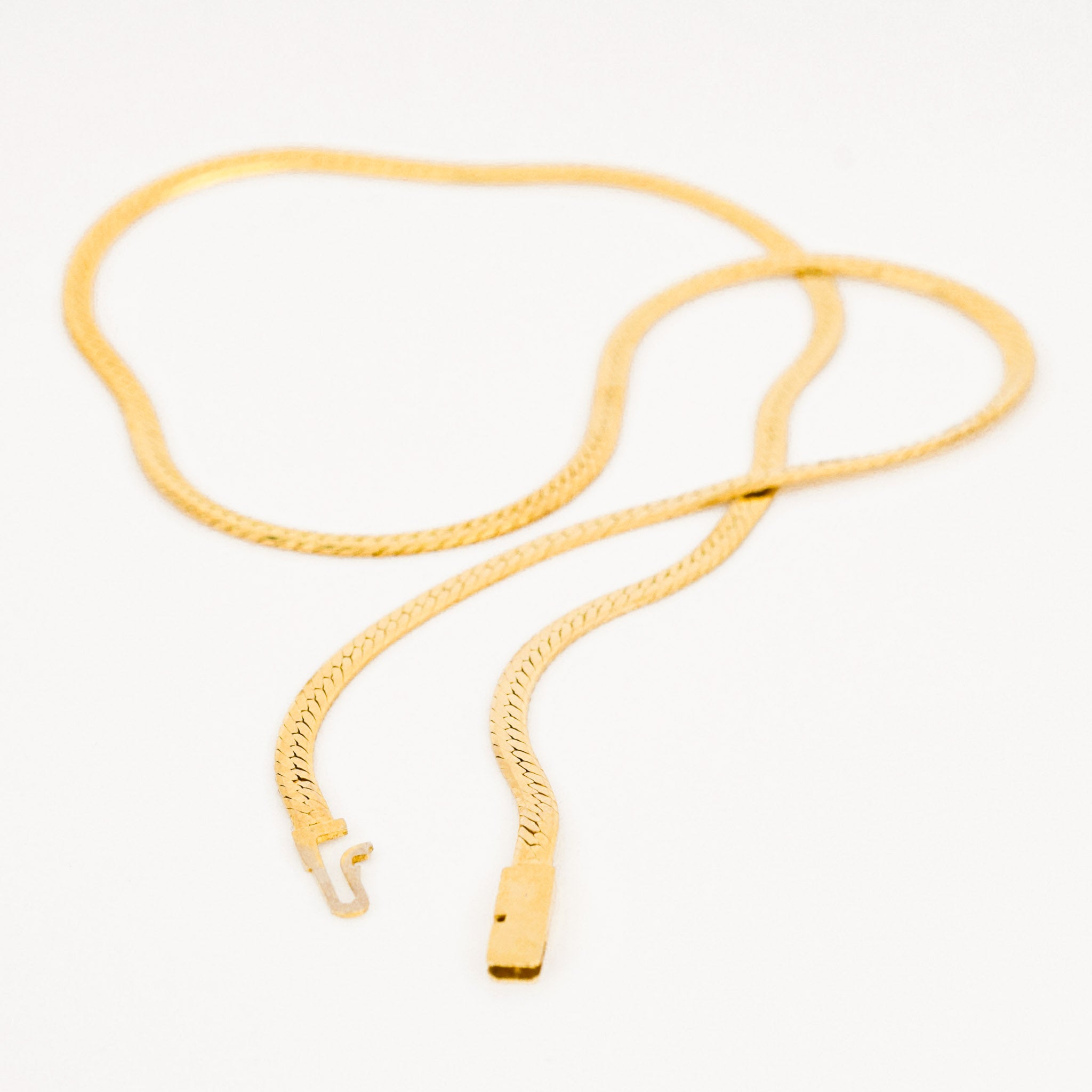 vintage gold 14k yellow herringbone necklace 