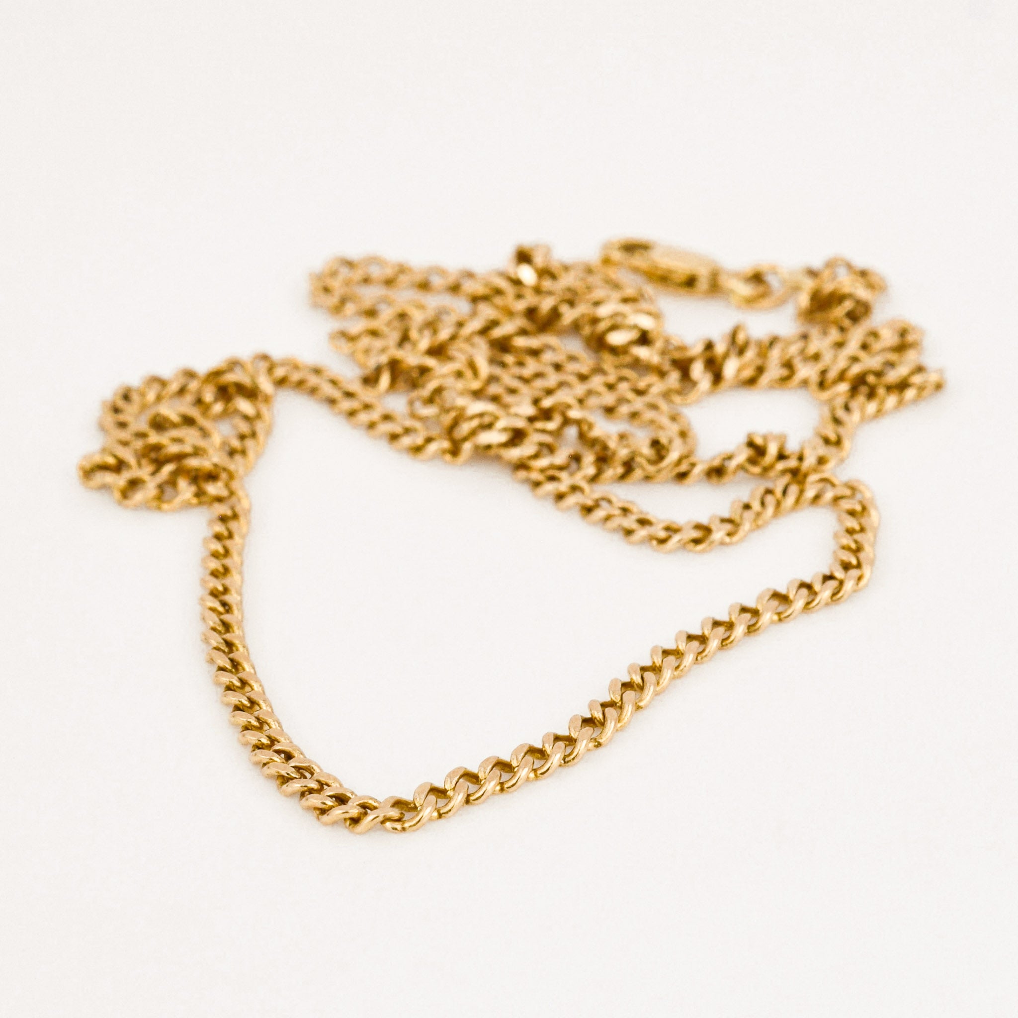 vintage gold curb chain necklace