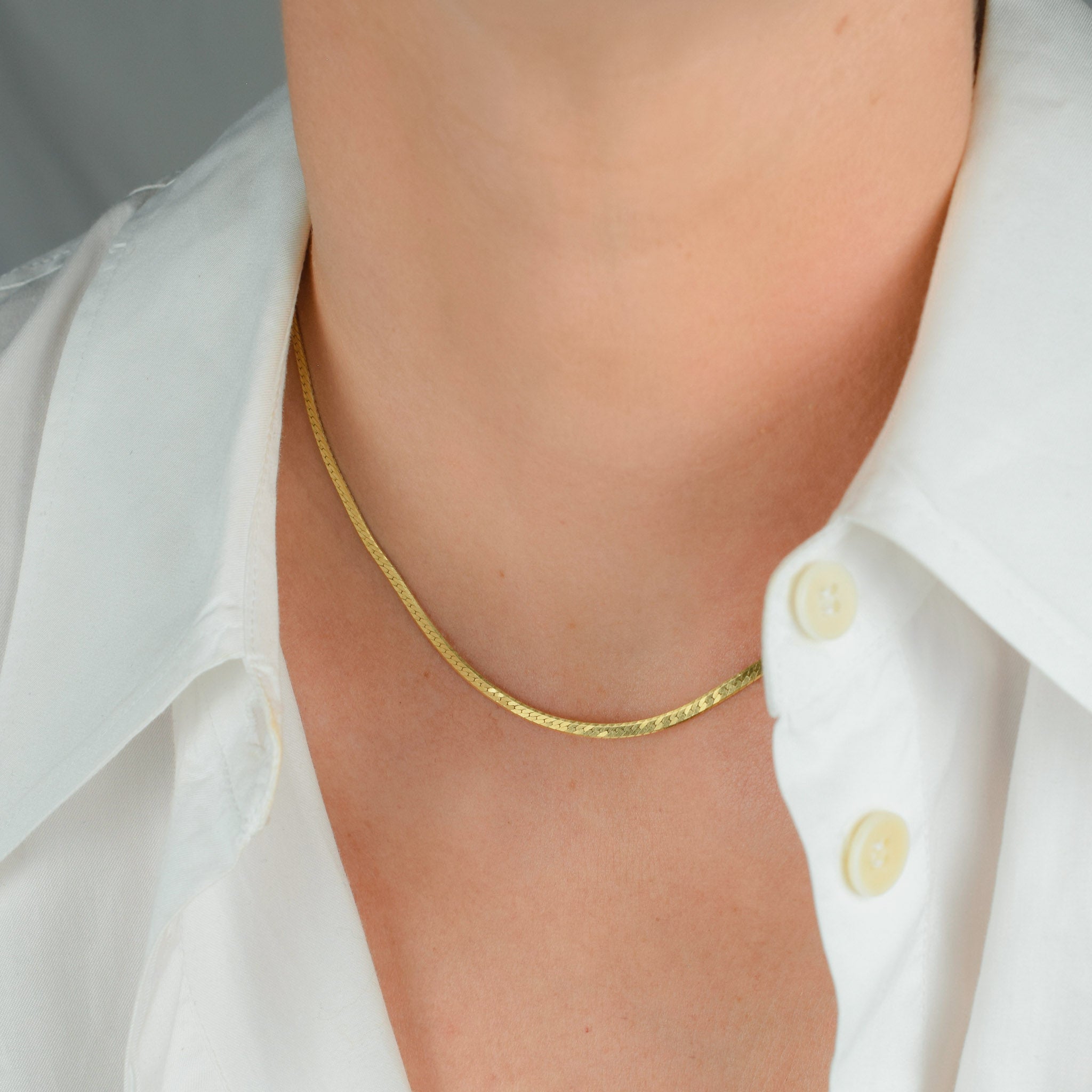 16" Herringbone Chain Necklace