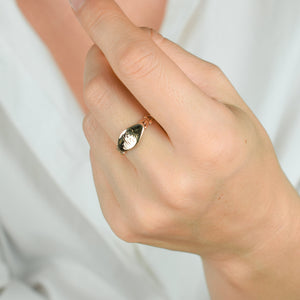 vintage gold signet ring 
