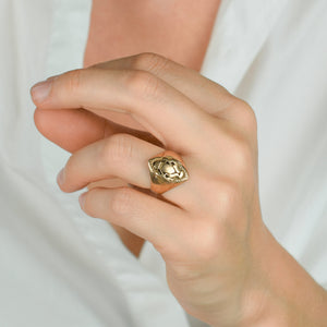 University of Western Ontario School Signet Ring