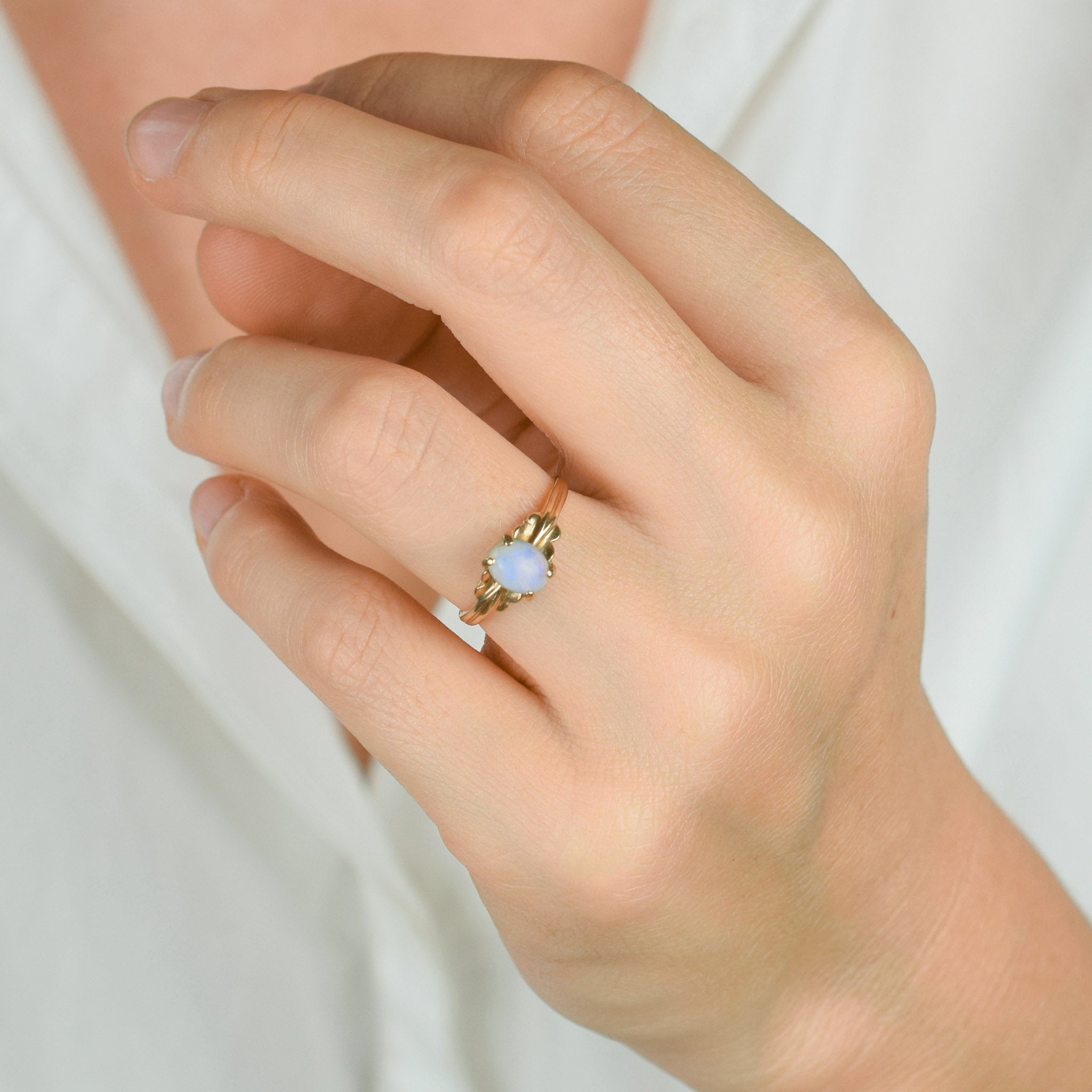 vintage gold opal ring 