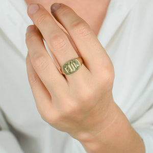 vintage gold 'KOR' signet ring