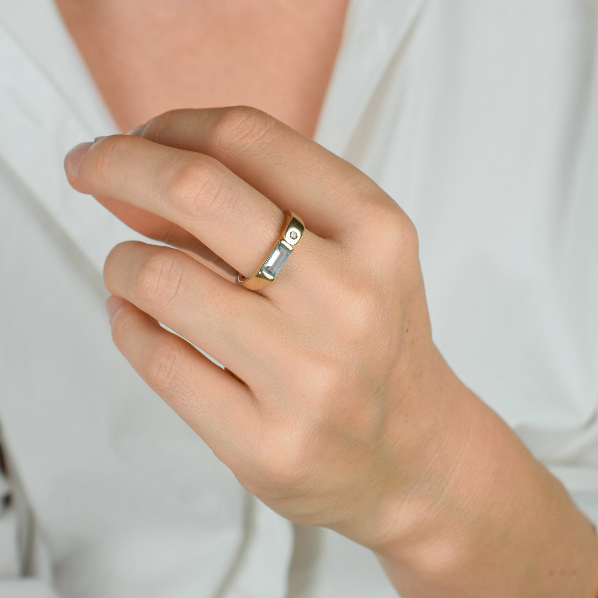 vintage aquamarine and diamond ring 