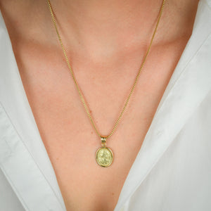 vintage gold cameo charm 