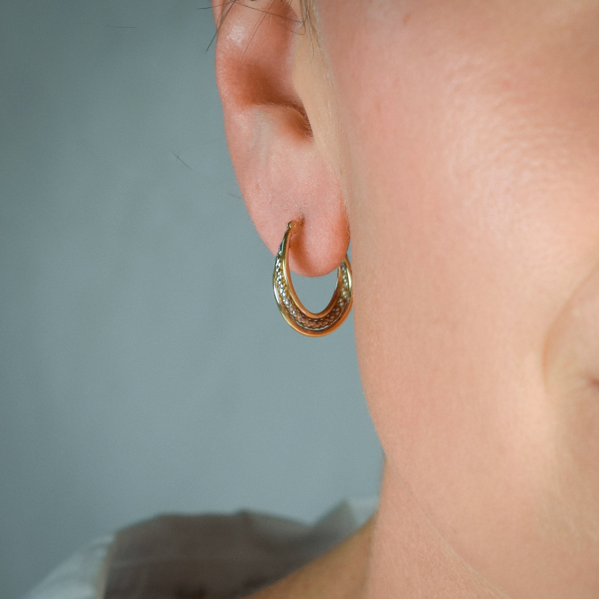 vintage gold hoop earrings