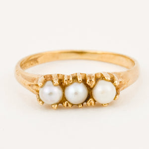 antique pearl trilogy ring 
