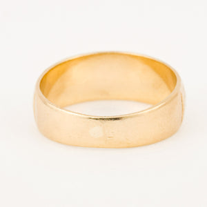 vintage gold 'MOM' ring 