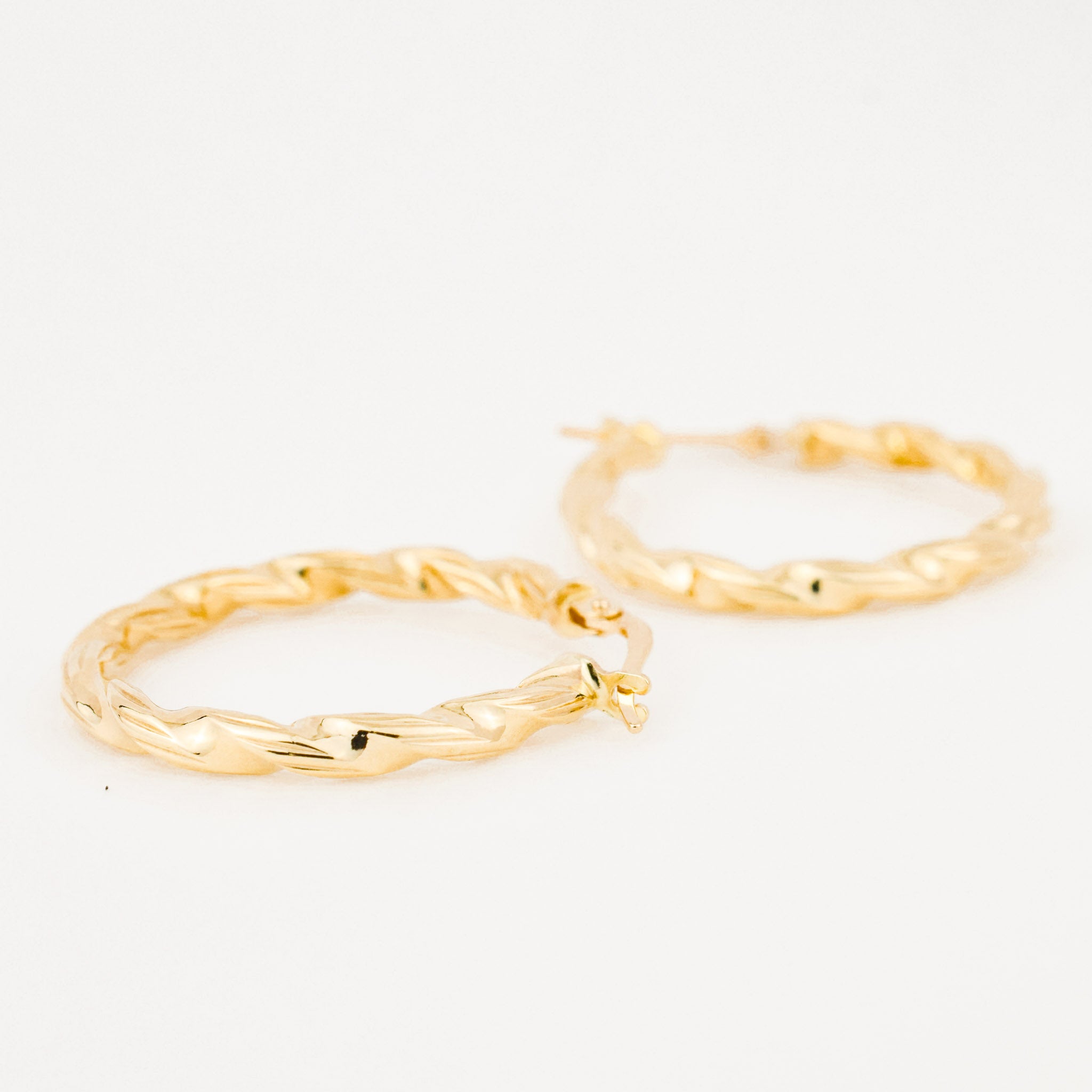 vintage gold twisted hoop earrings