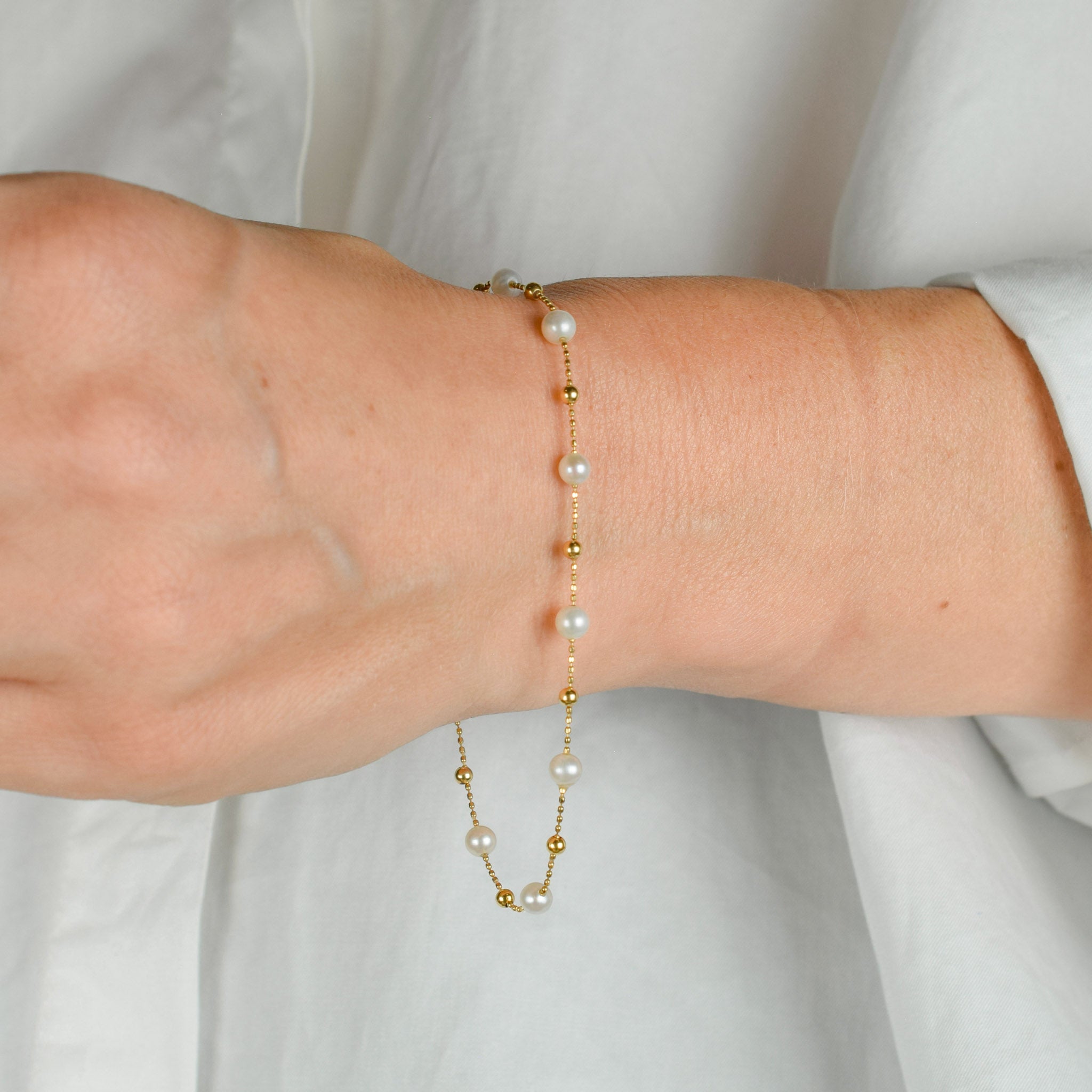 vintage gold pearl bracelet 