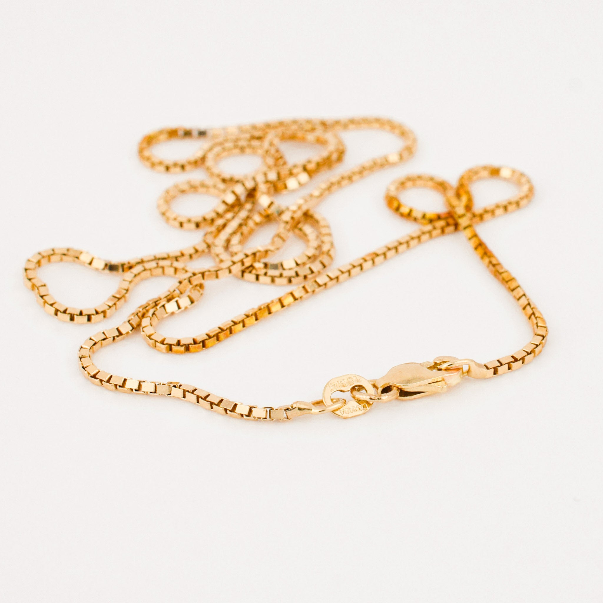 vintage gold 20" Box Chain Necklace