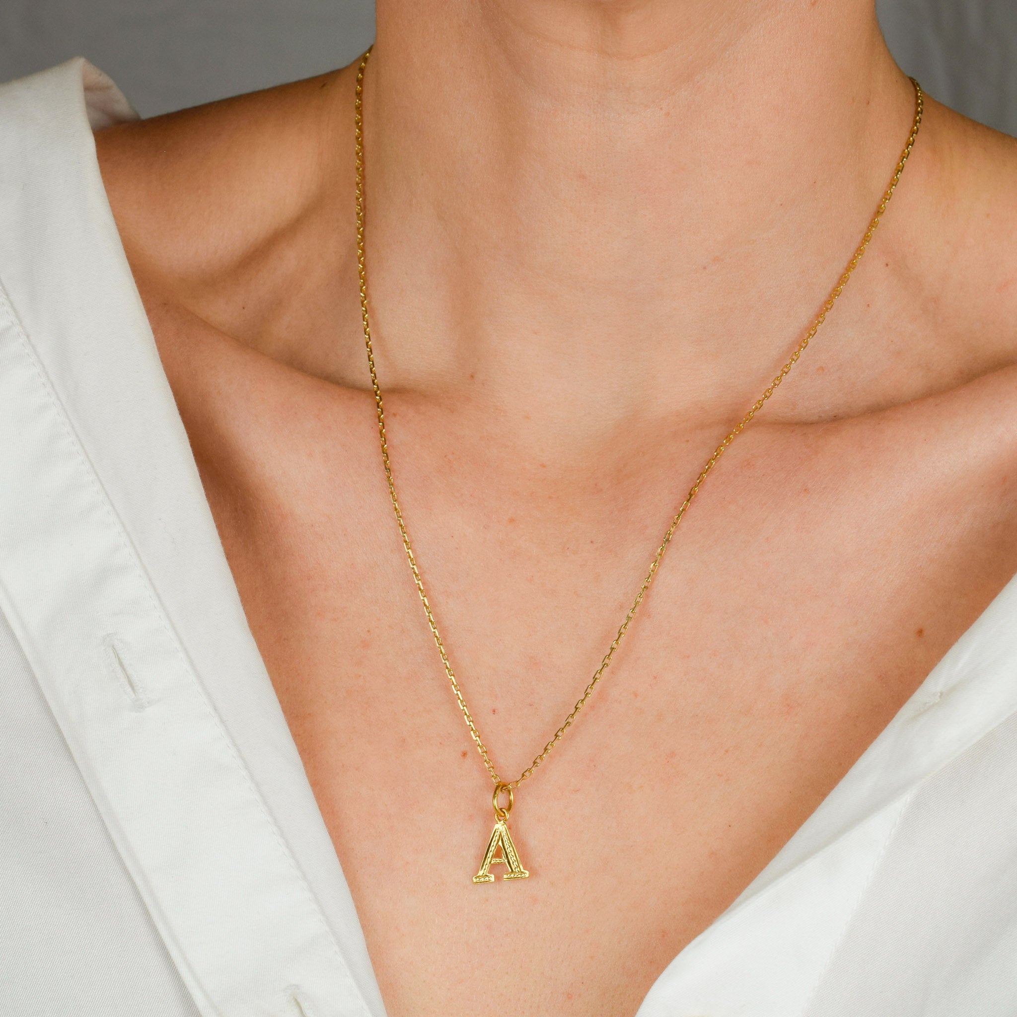 vintage gold 'a' 22k charm 