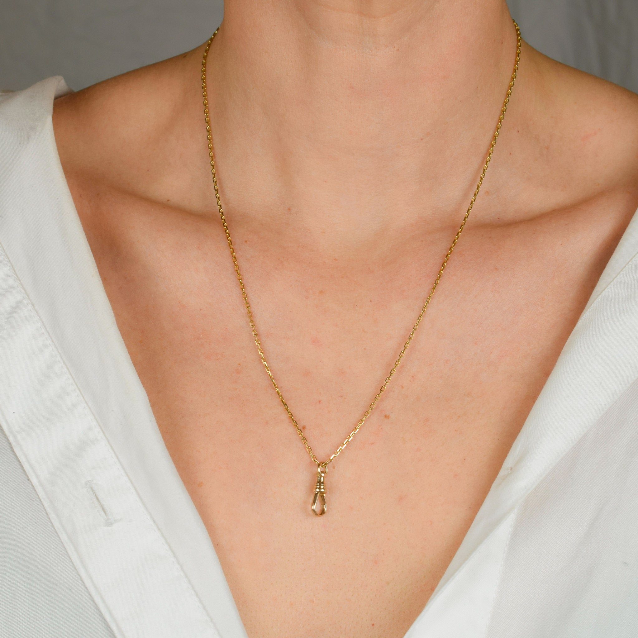 vintage gold dog clip pendant 