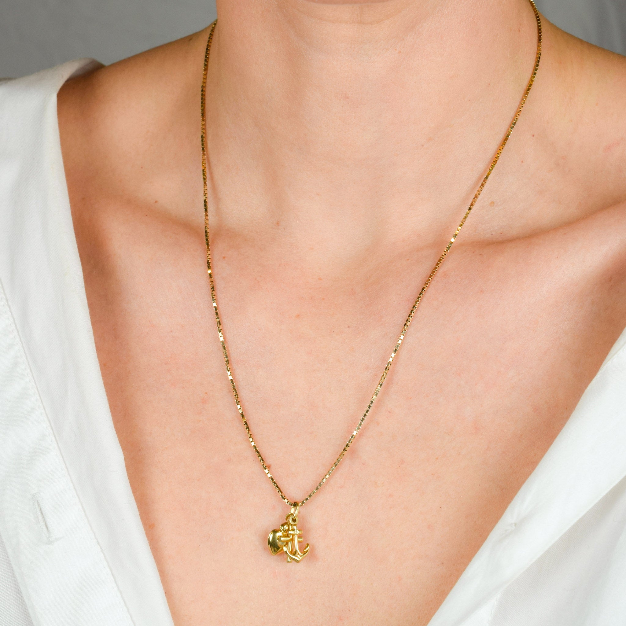 vintage gold faith, hope, and love charm pendant