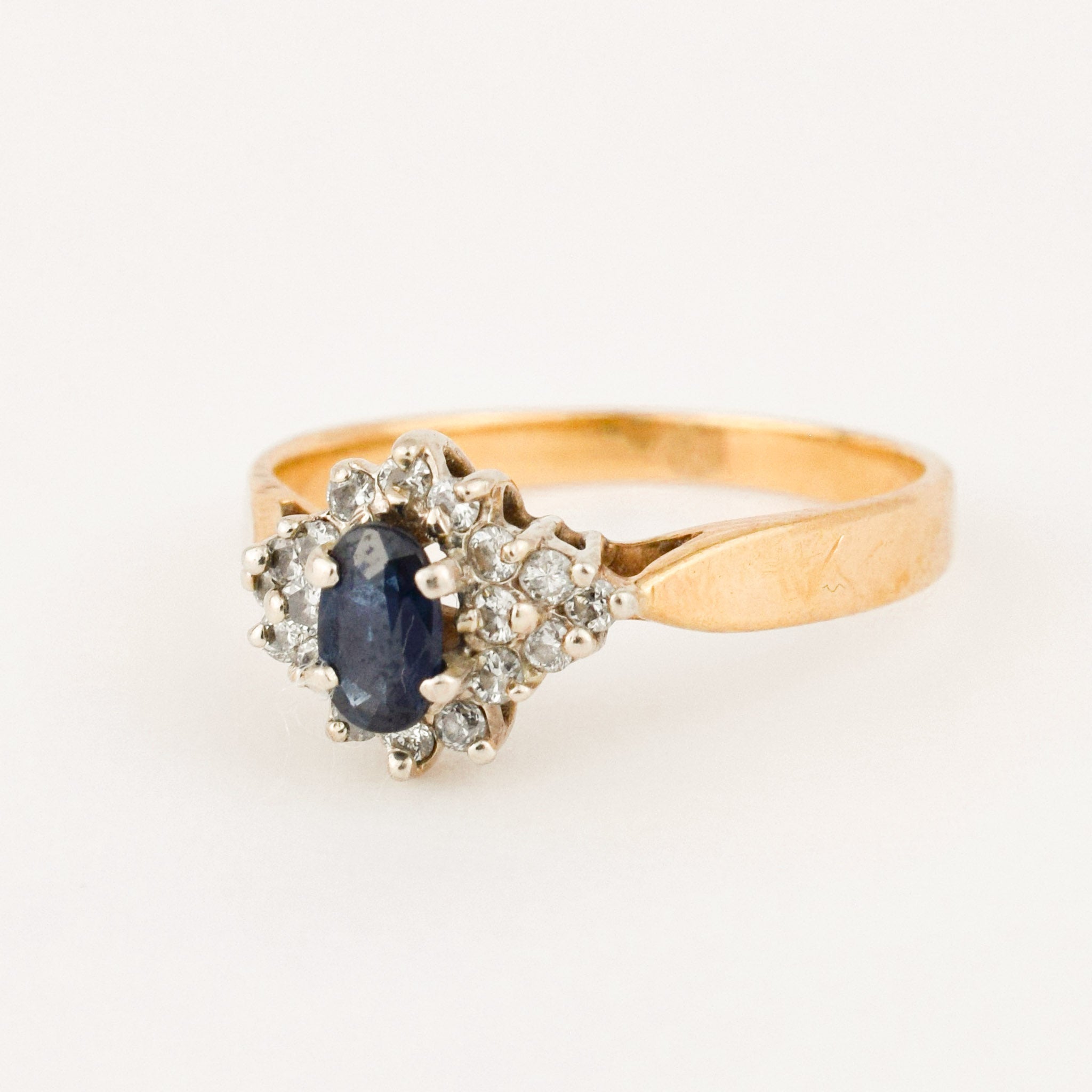 vintage sapphire and diamond ring