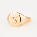 vintage gold 's' signet ring
