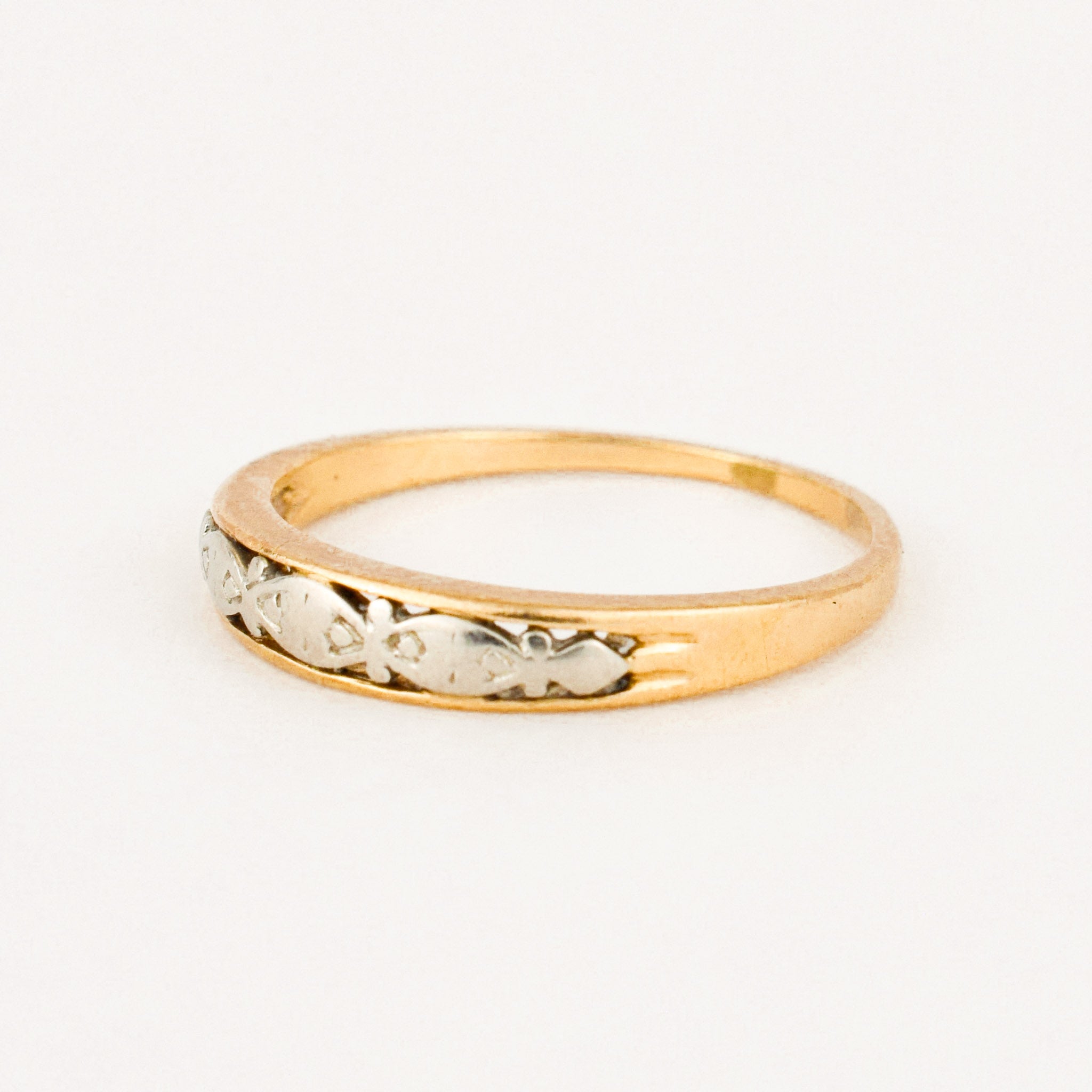 antique two toned wedding band
