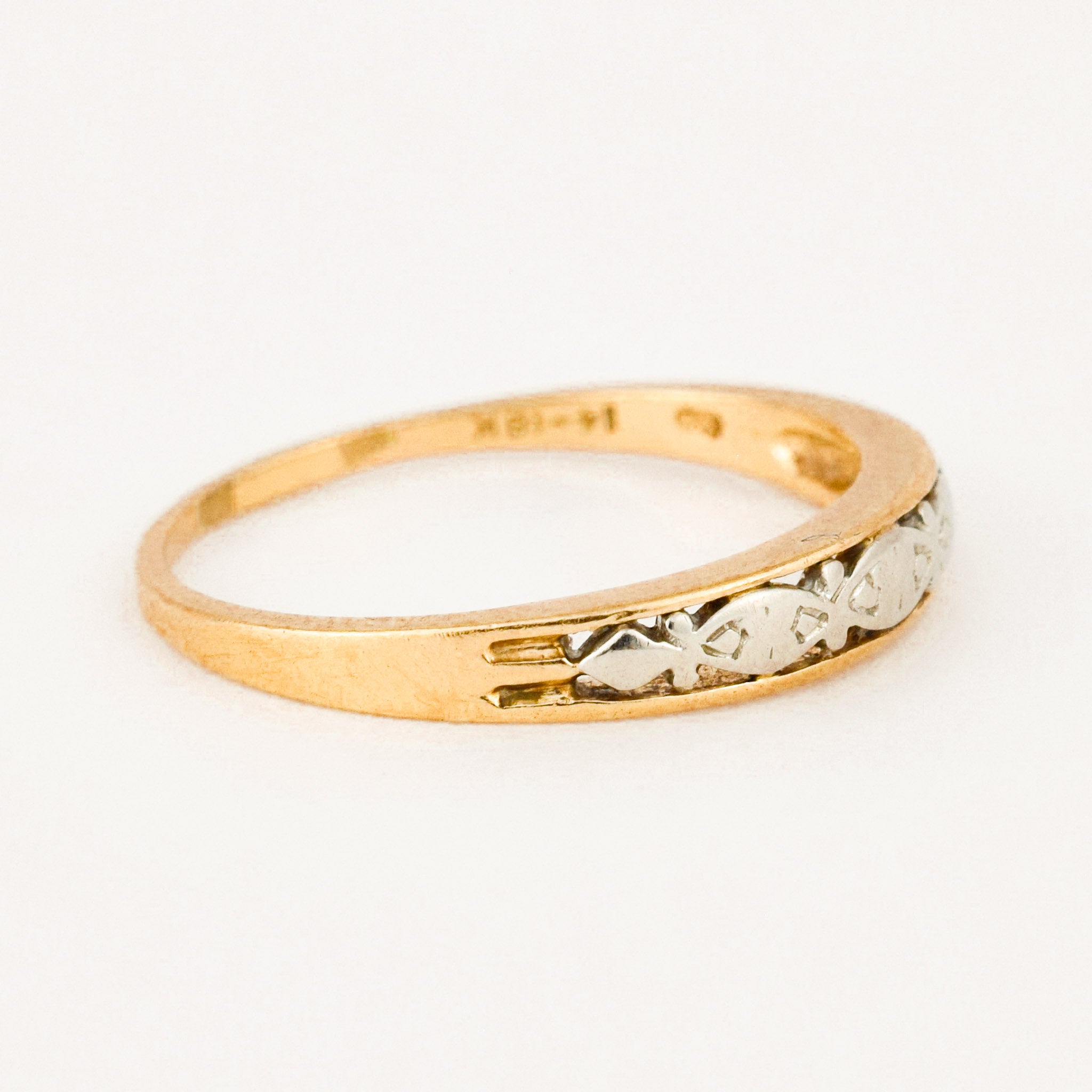 antique two toned wedding band