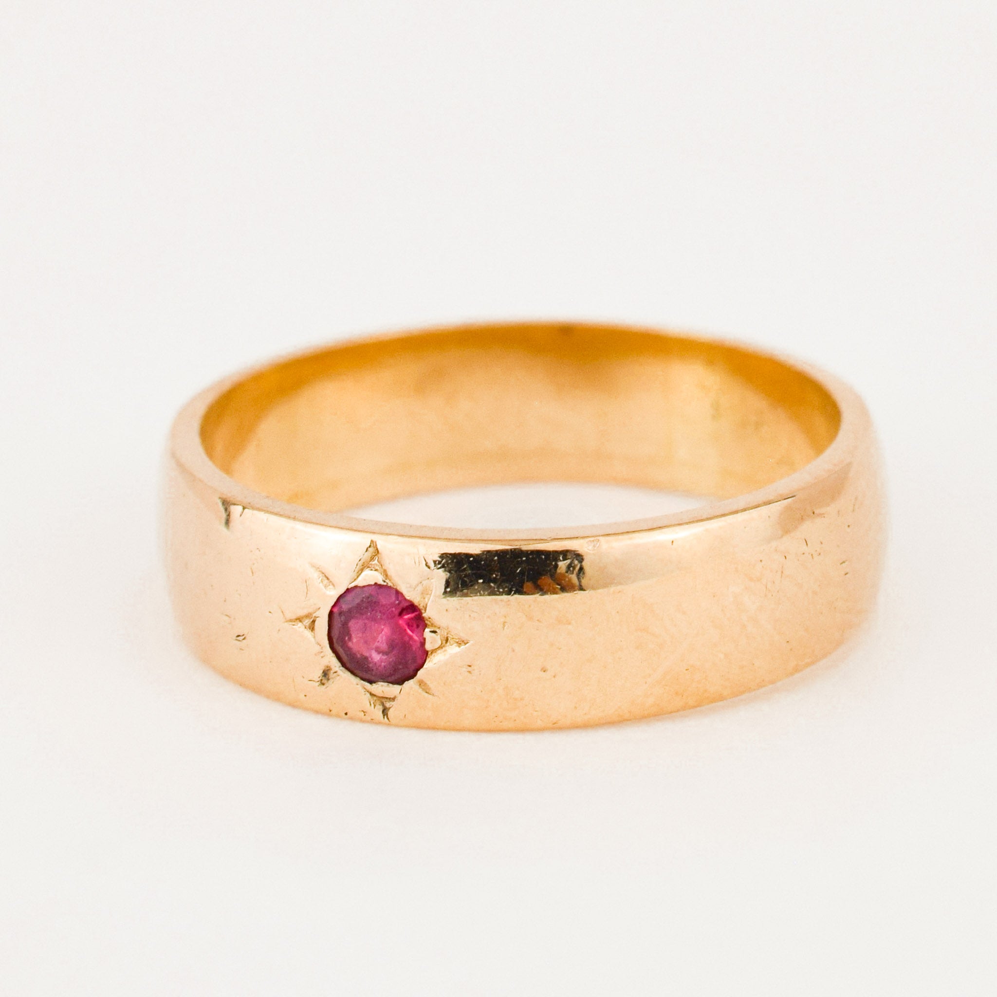 Starburst Ruby Gold Band