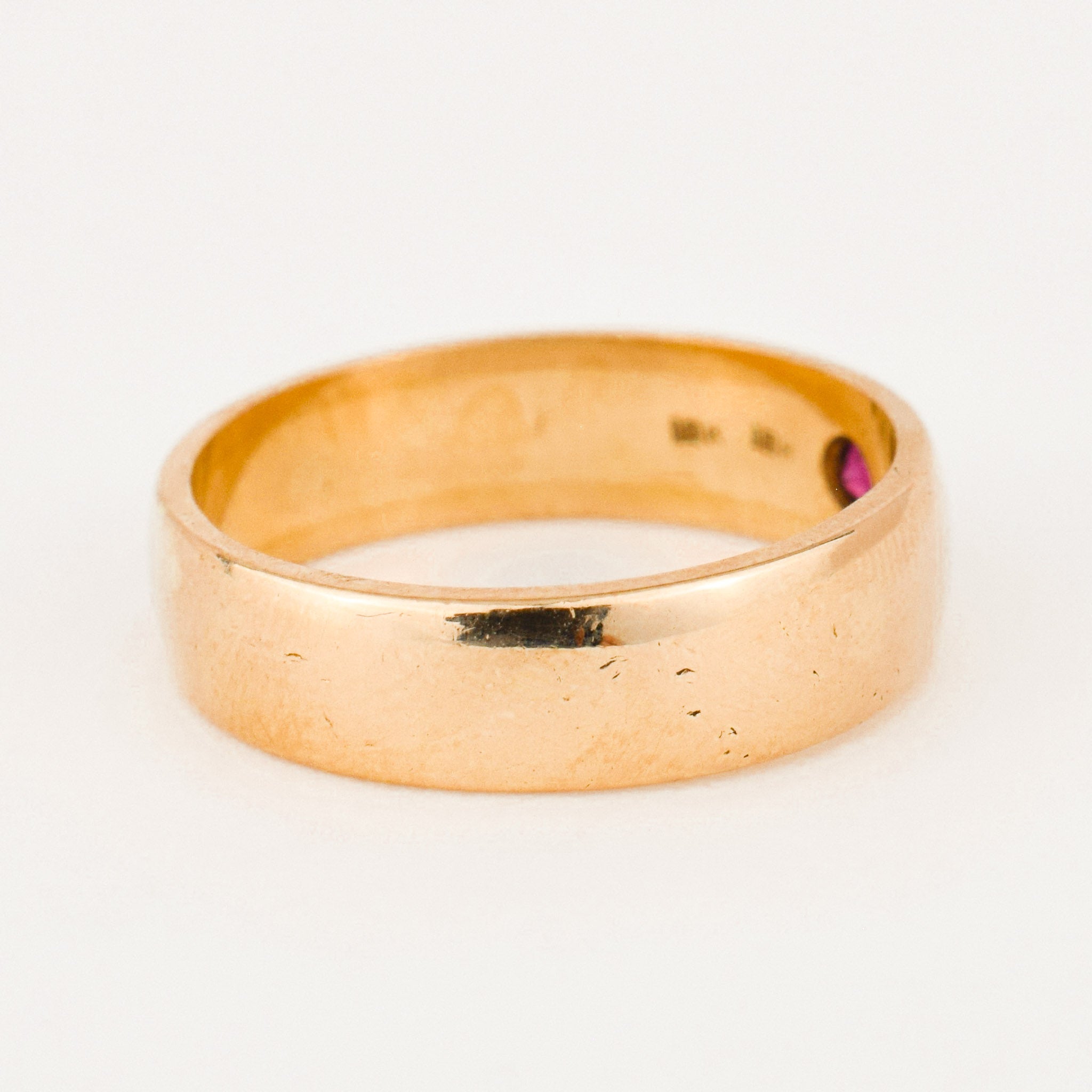 Starburst Ruby Gold Band