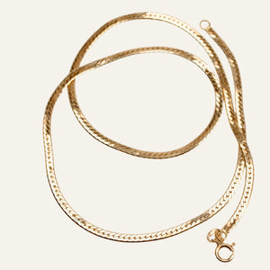 17" Dainty Herringbone Necklace