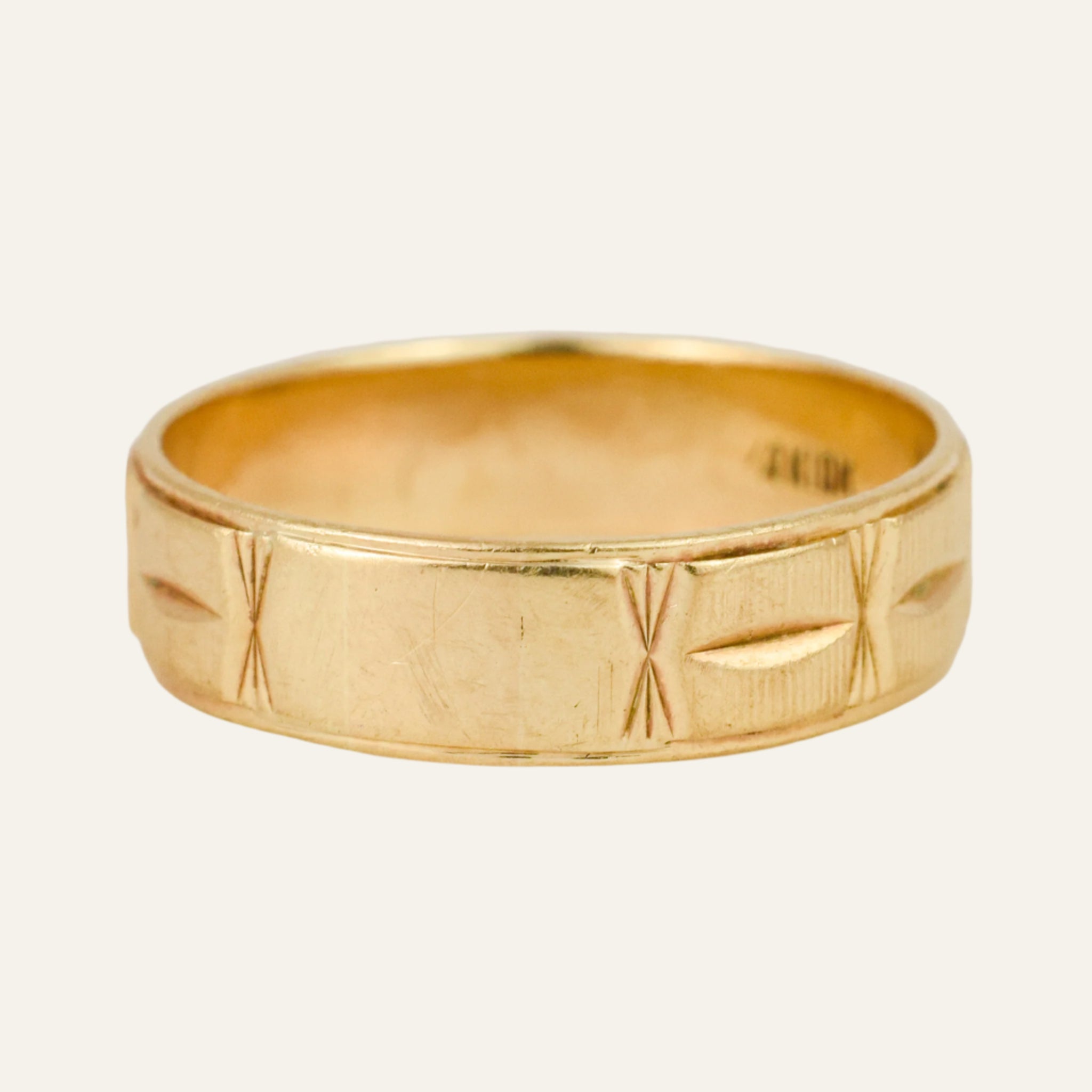 5.3 mm Etched Gold Band