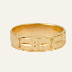 5.3 mm Etched Gold Band