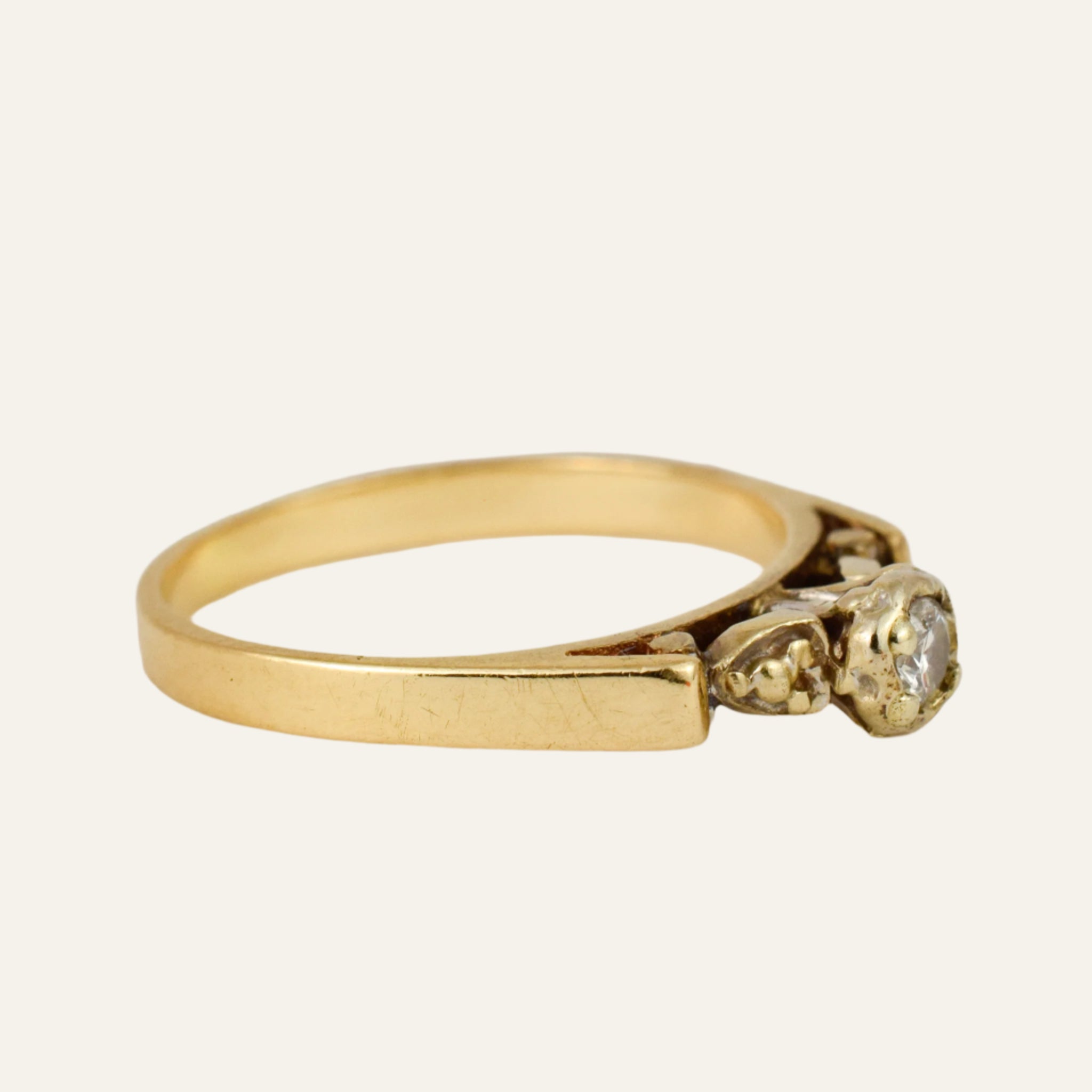 Antique Dainty Diamond Ring