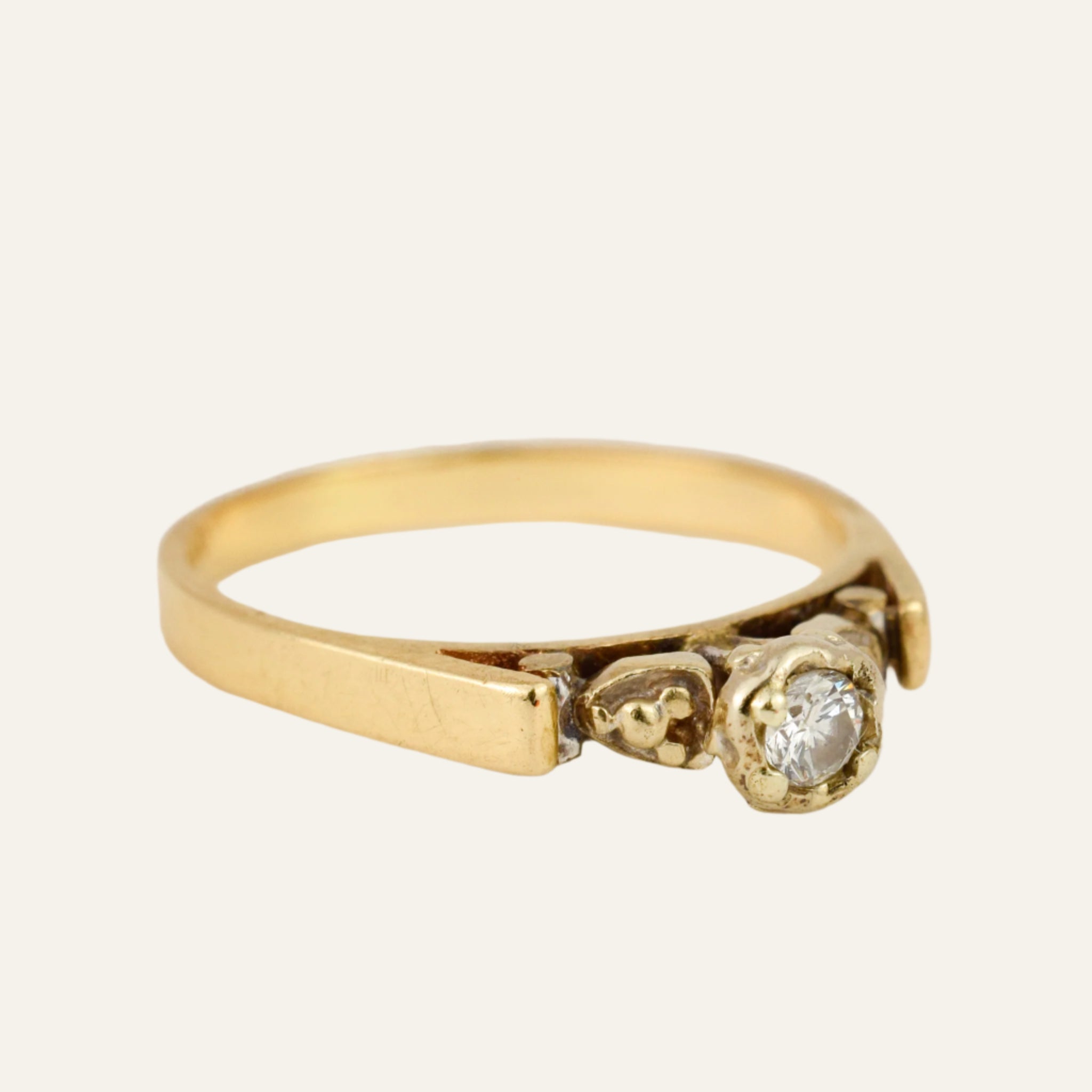 Antique Dainty Diamond Ring