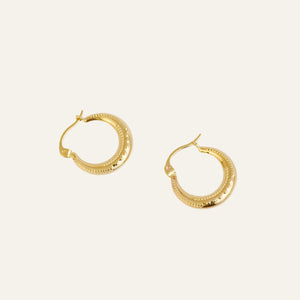 16.9mm Beaded Dainty Hoops