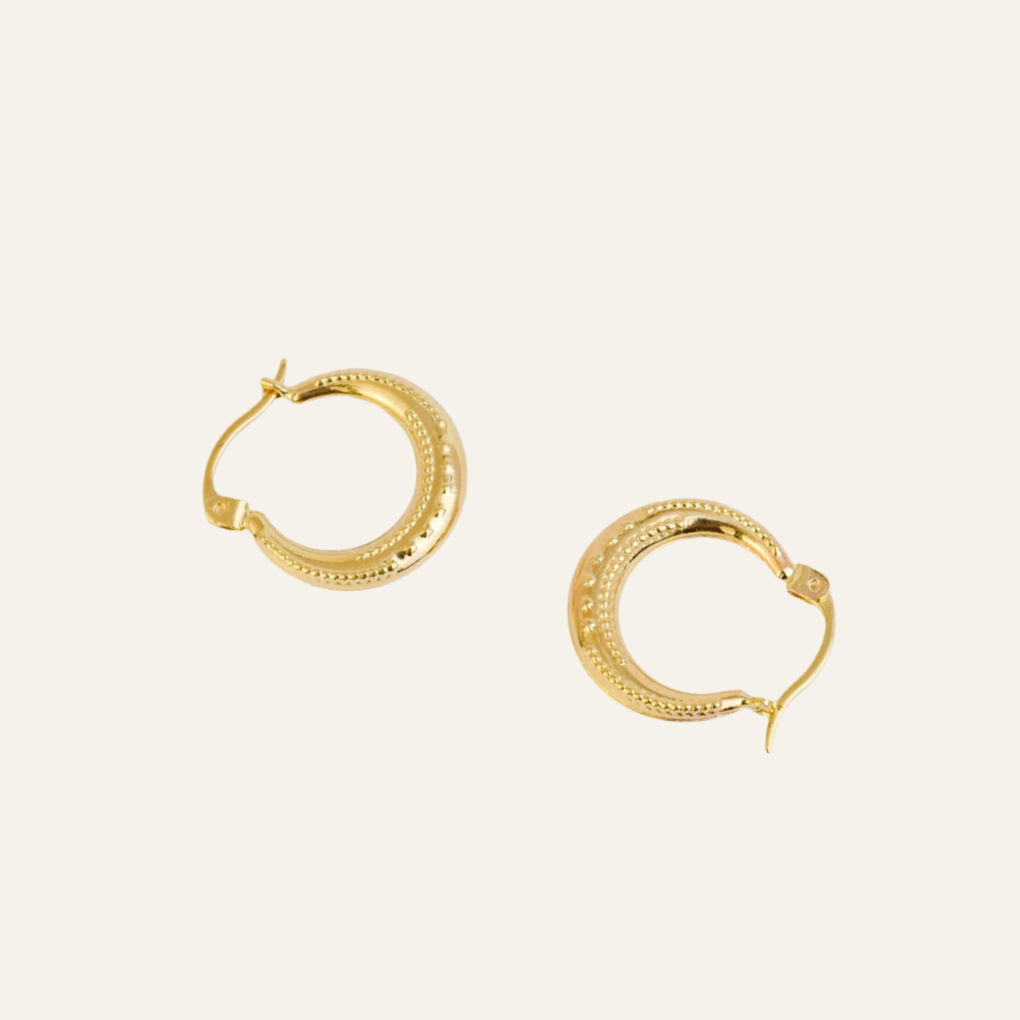 16.9mm Beaded Dainty Hoops