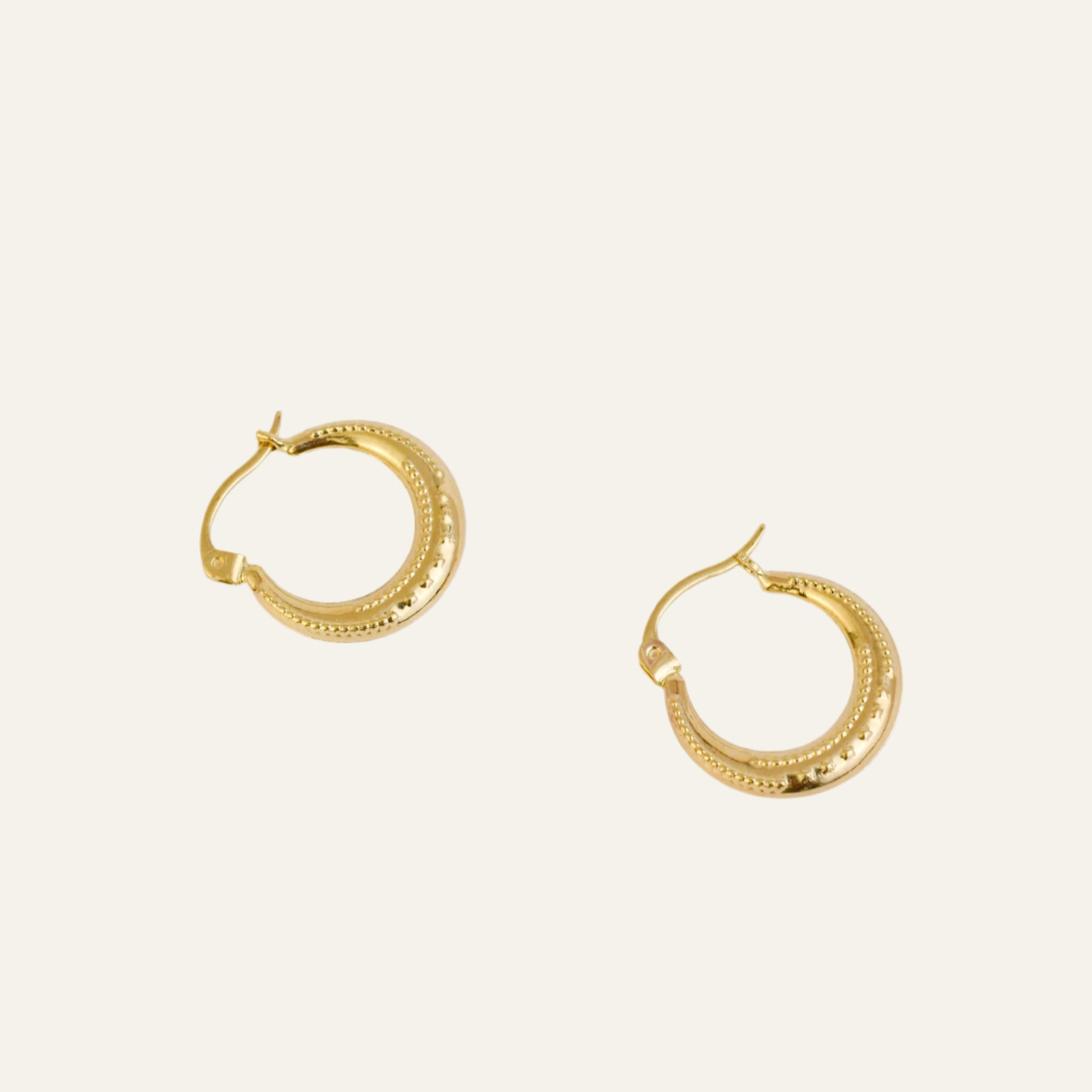 16.9mm Beaded Dainty Hoops
