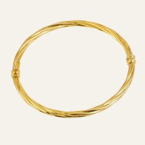 61.7mm Twist Oval Bangle