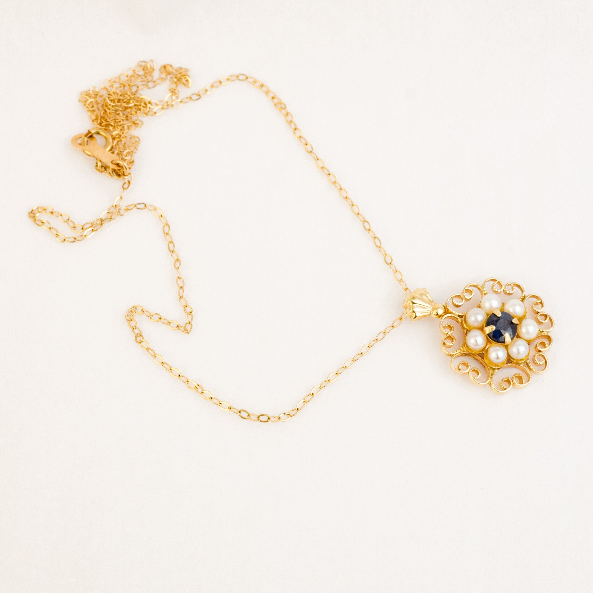 16.5" Sapphire and Pearl Flower Necklace