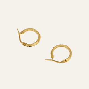 15.7mm Dainty Scalloped Hoops