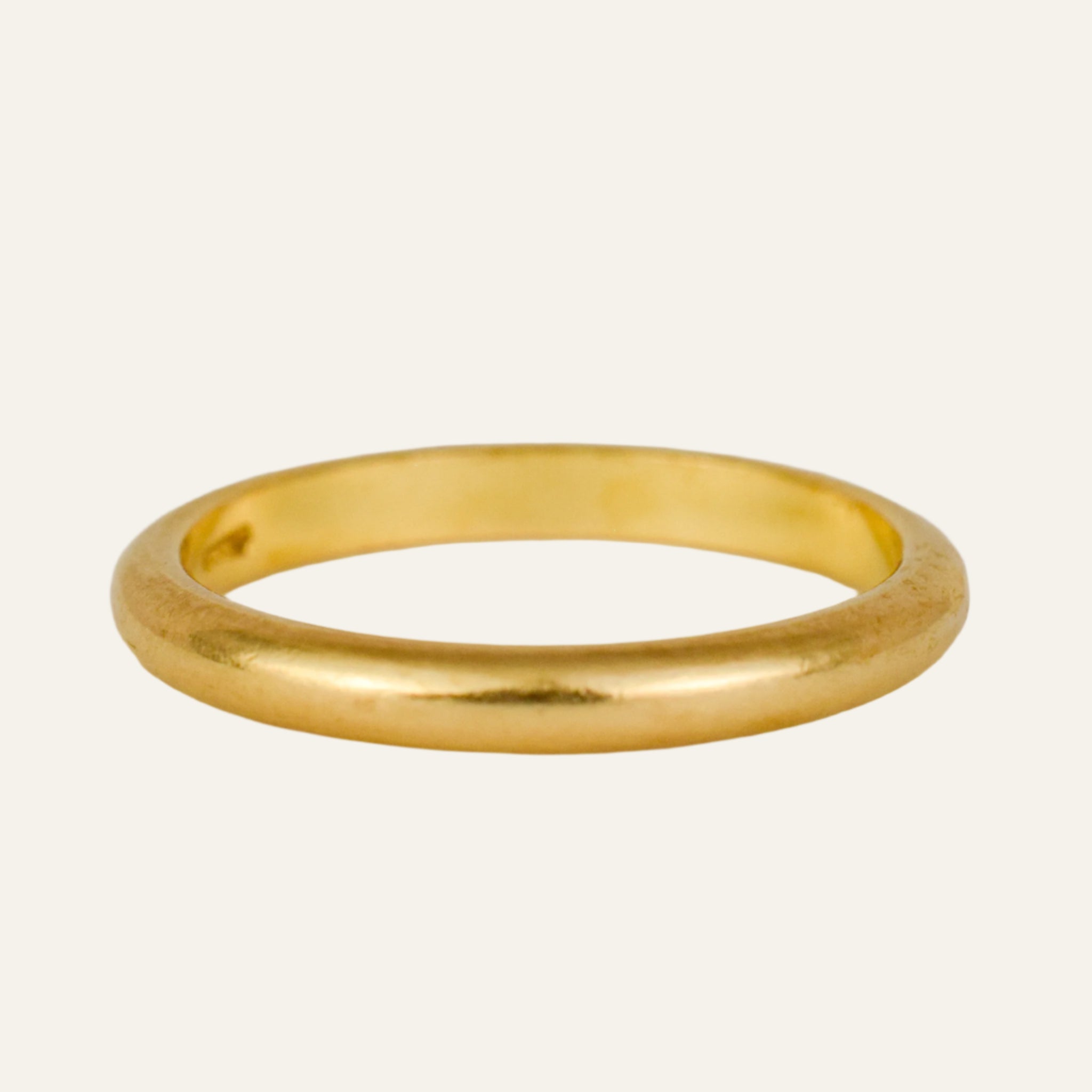 2.7mm Buttery Gold Band