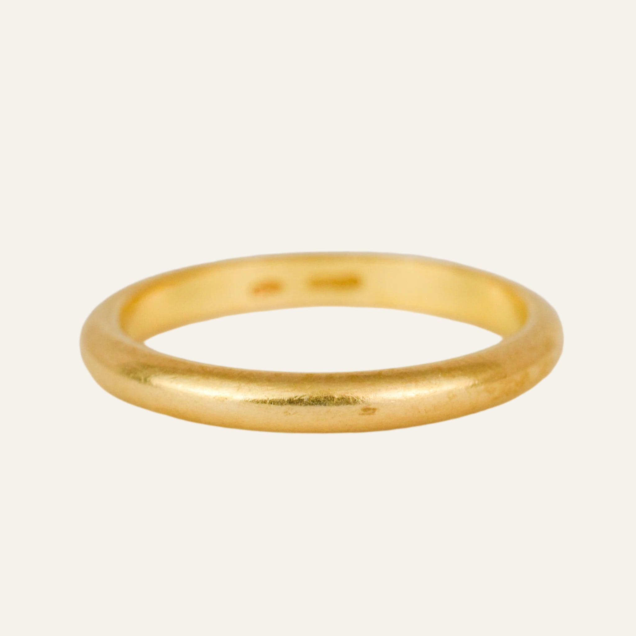 2.7mm Buttery Gold Band