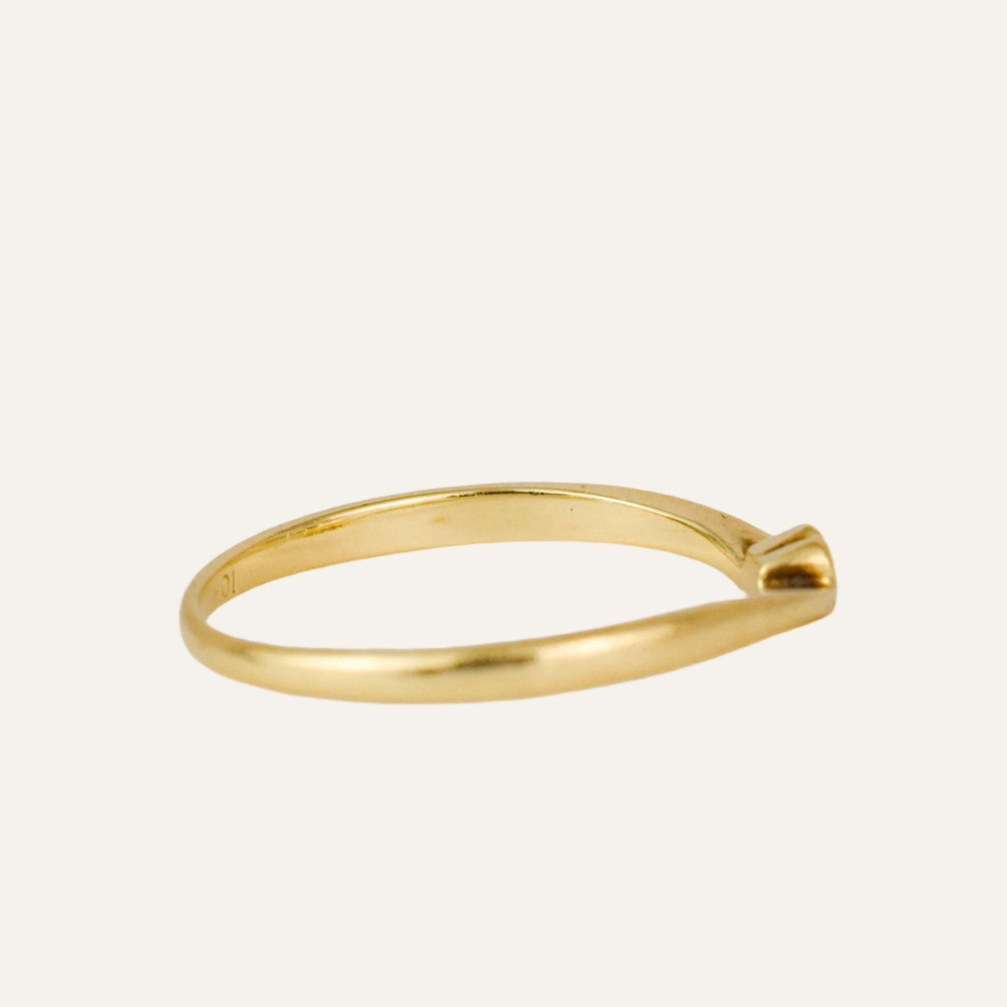 Dainty Heart Band