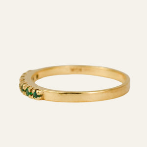 Dainty Emerald Ring