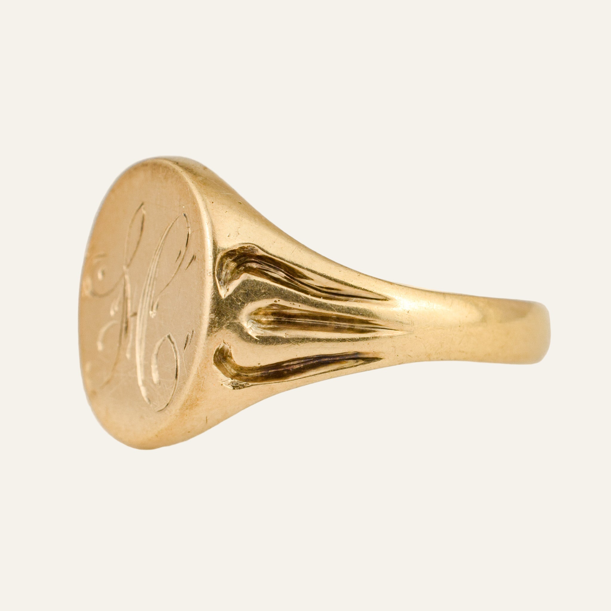 'H' Signet Ring