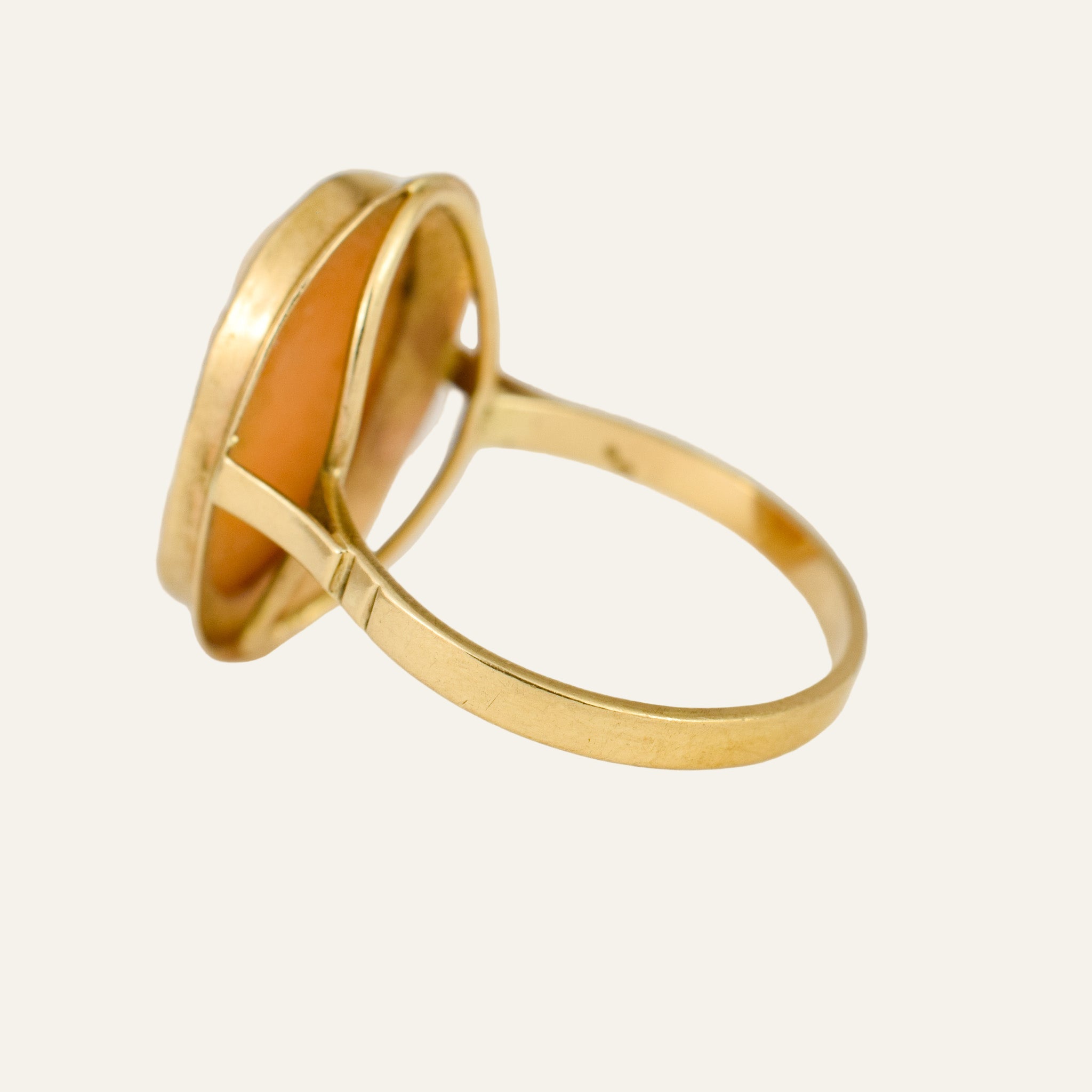 Cameo Ring
