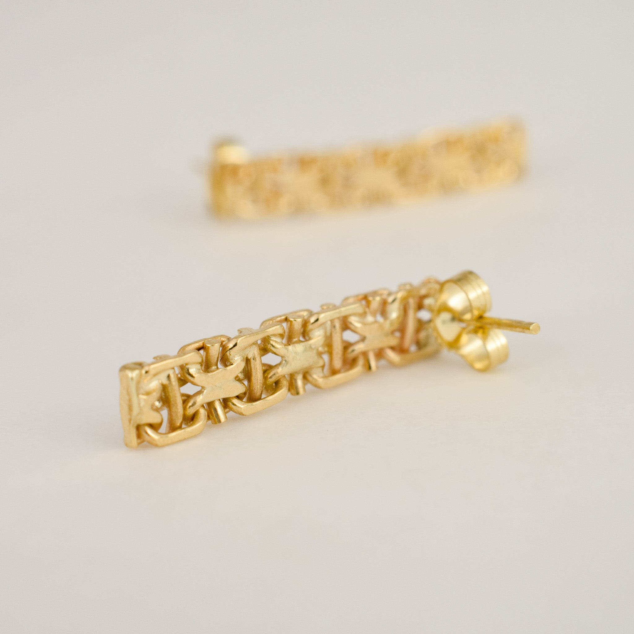 25mm Intricate Link Studs