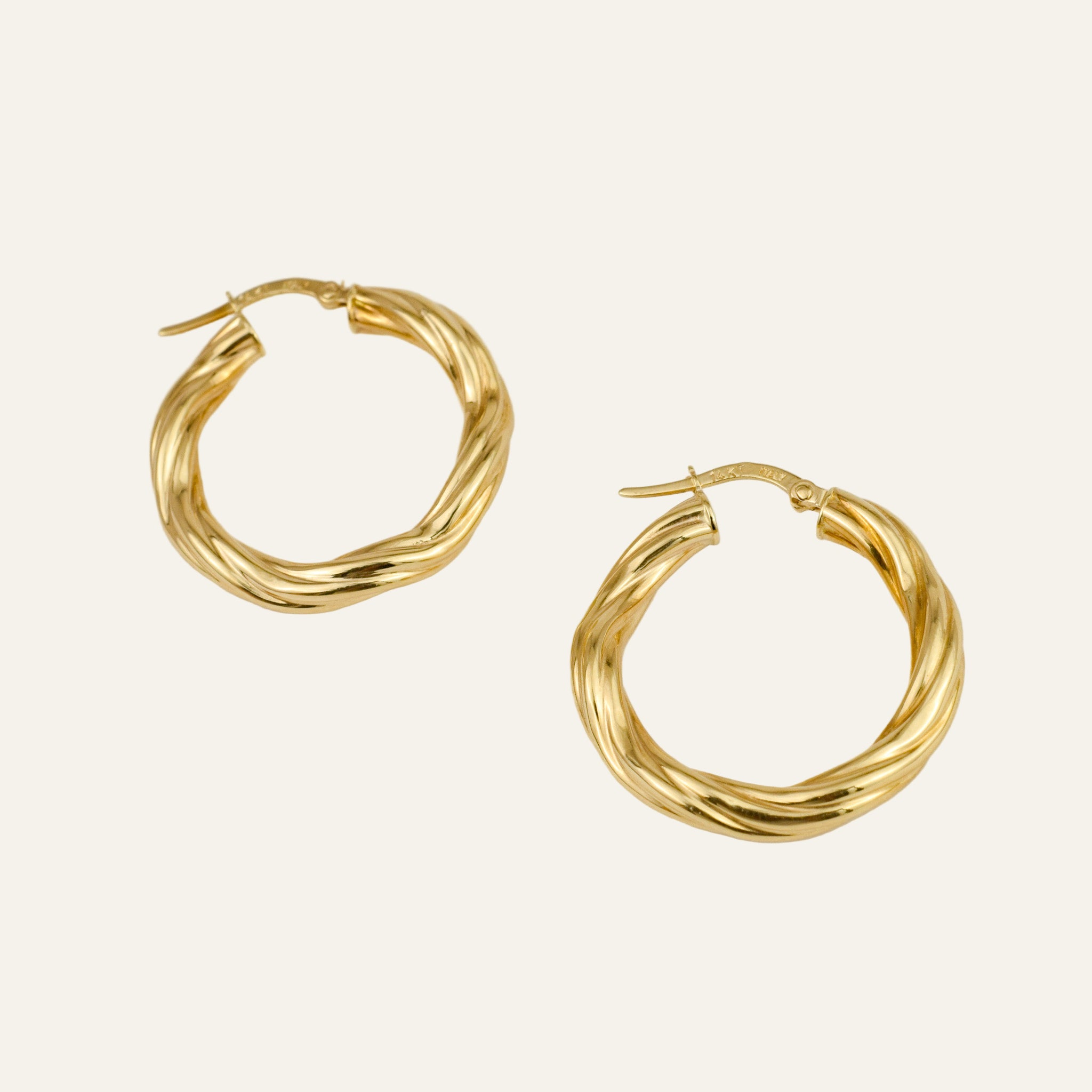 28.8mm Twist Hoops