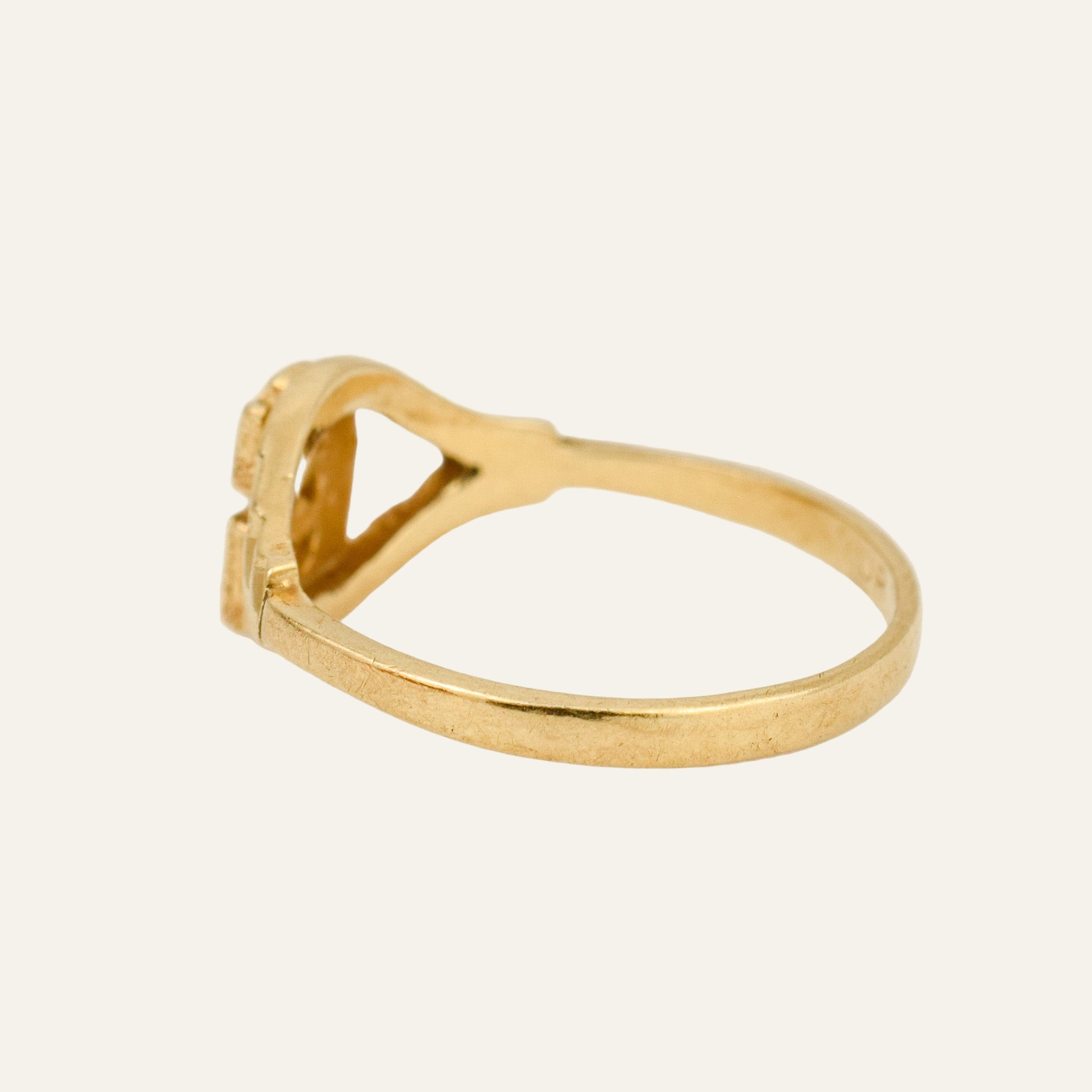 'G' Signet Ring