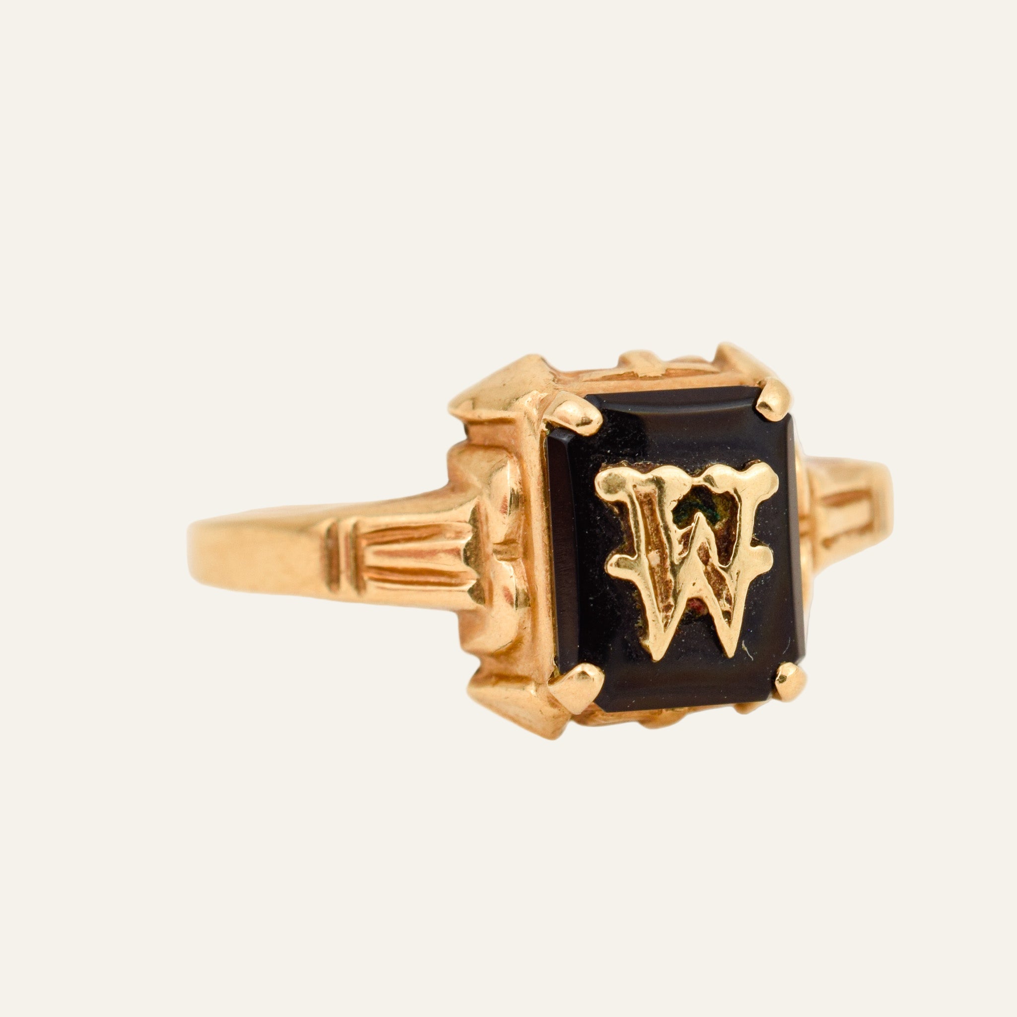 'W' Signet Ring