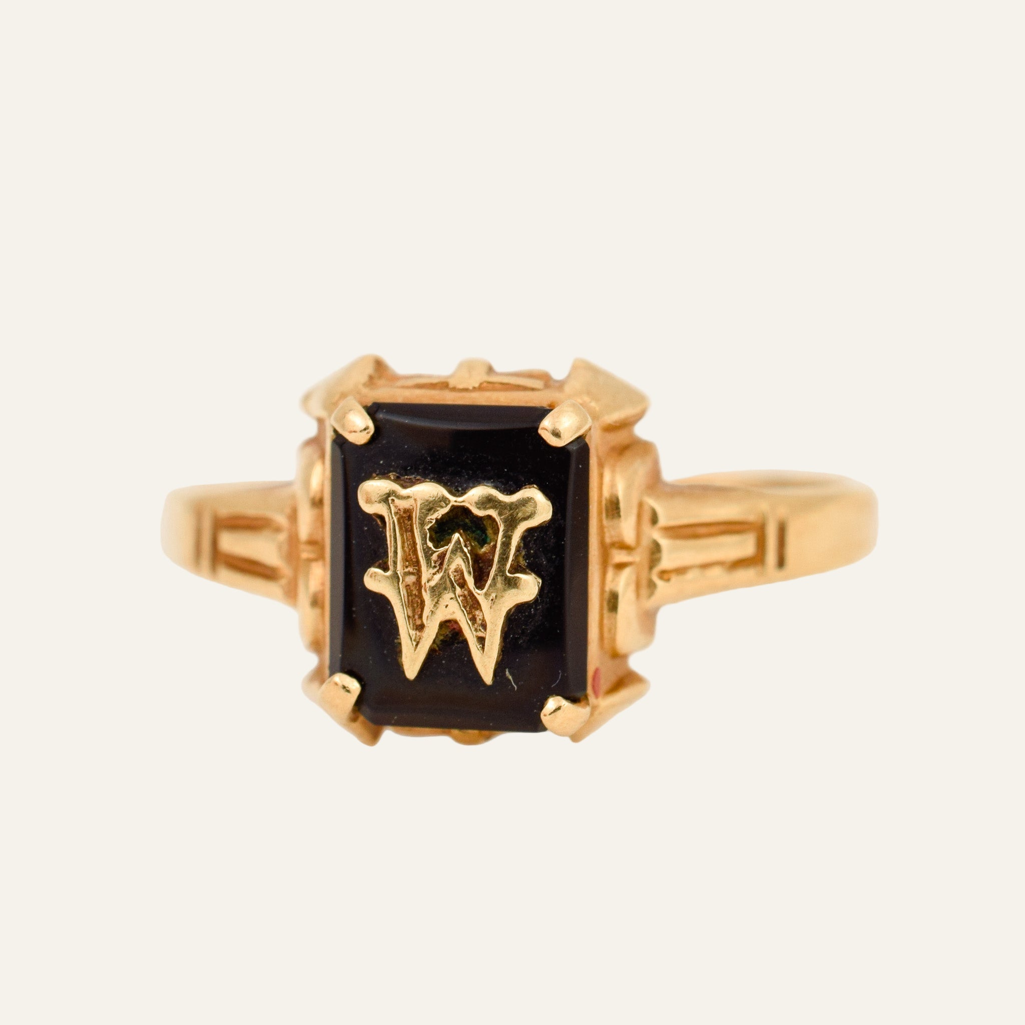 'W' Signet Ring