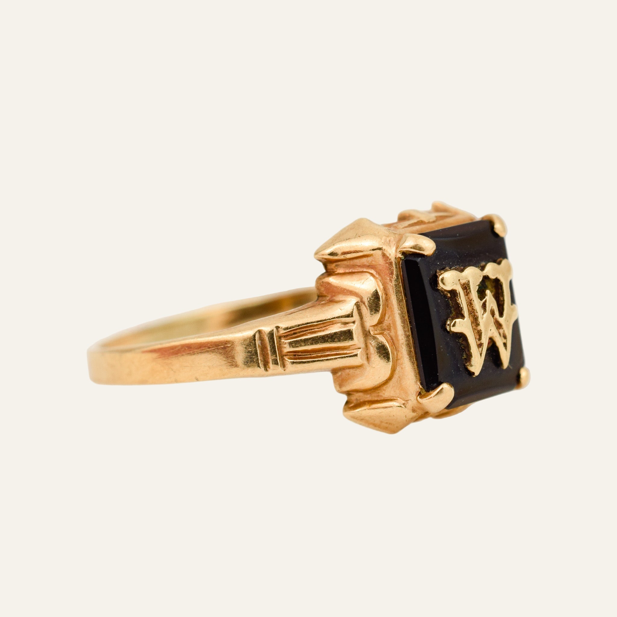 'W' Signet Ring