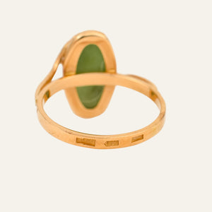 Jade Ring with Flower Detail
