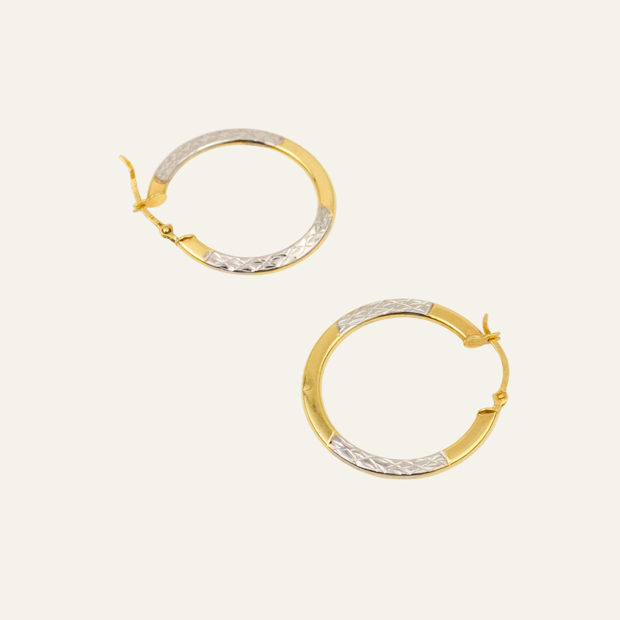 25.8mm Two-Tone Etched Hoops
